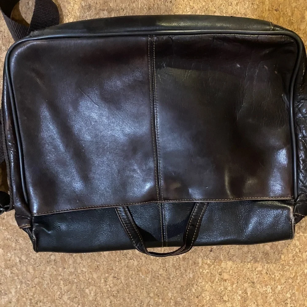 Kenneth Cole Reaction messenger crossbody bag cognac leather